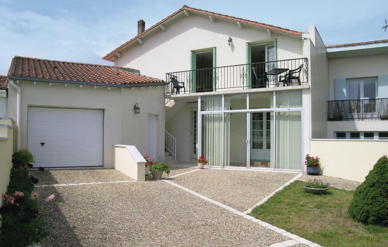 Amazing Apartment In Vaux Sur Mer With Wifi Luaran gambar